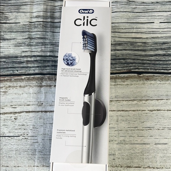 (3) ORAL-B Clic Manual Toothbrush Silver& Black plus replacement & magnet holder - Picture 3 of 6
